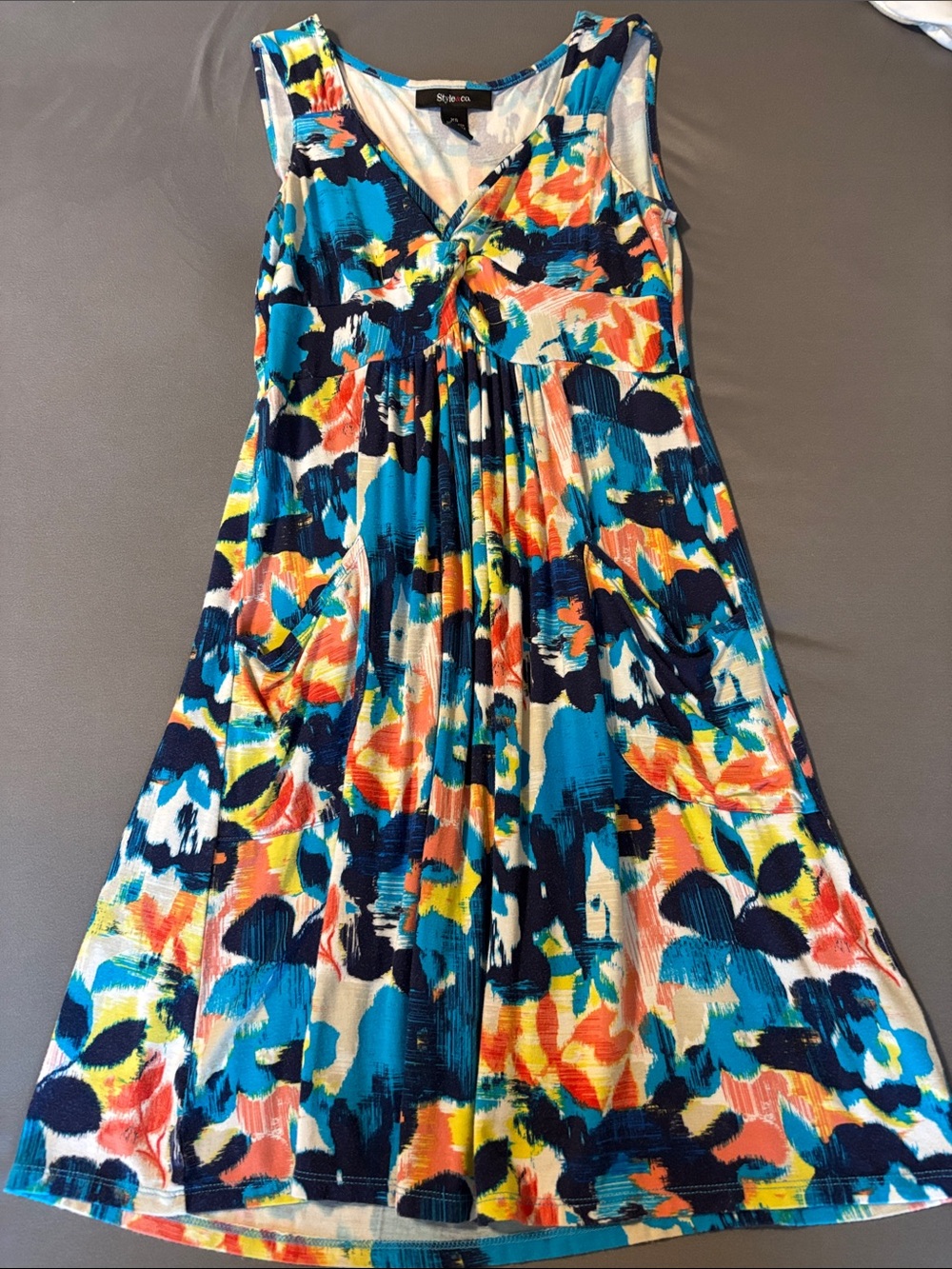 Style & Co. Sleeveless V-Neck Dress in Blue, Navy, Coral & Yellow XS